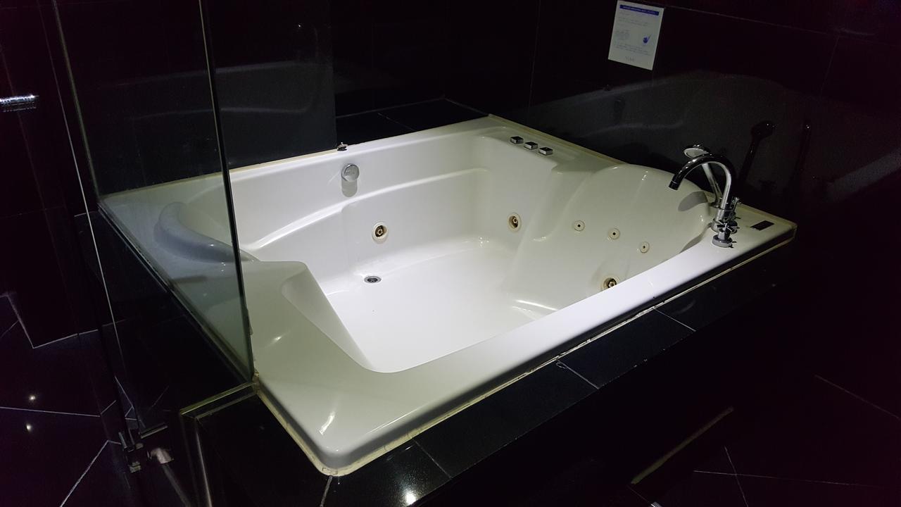 The Evelyn Hotel 2*